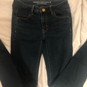 American Eagle Dark Wash Skinny Jeans